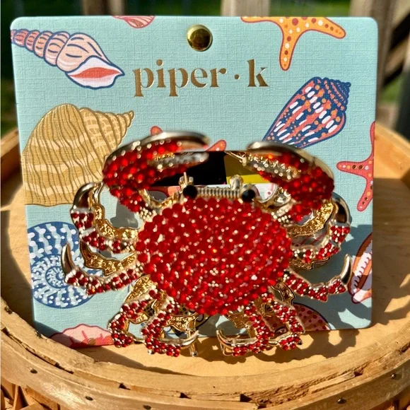 Piper K Sparkling Red and Gold Crab Hair Clip - Picture 1 of 5